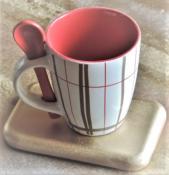 Mug Cramique Coloris Rouge avec Cuillre