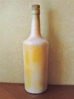 Bouteille verre décorée nuance blanc, jaune orange et vert