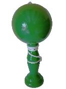 Bilboquet en Bois Laqué et Vernis Vert Foncé
