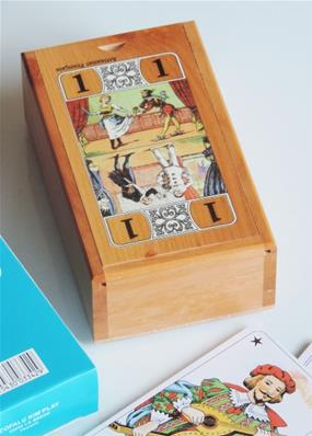 Boîte de tarot en bois avec jeu de cartes motif petit