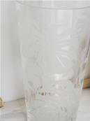 Grand vase cristallin soufflé bouche décor feuilles de philodendron