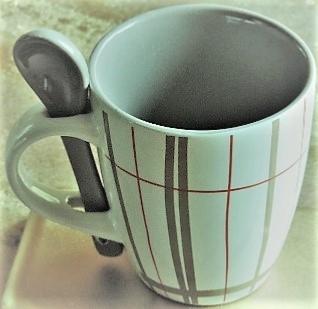 Mug en Céramique coloris Gris avec sa Cuillère