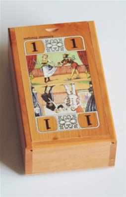 Boîte de tarot en bois vide motif petit