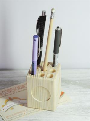 Porte-crayons en bois 9 trous